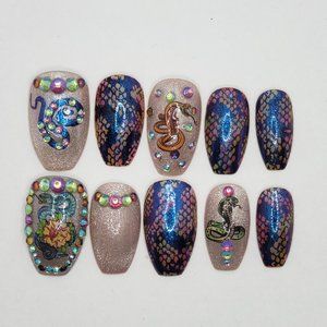Sale! Short Ballerina Gel Press on Nails " Snake King "